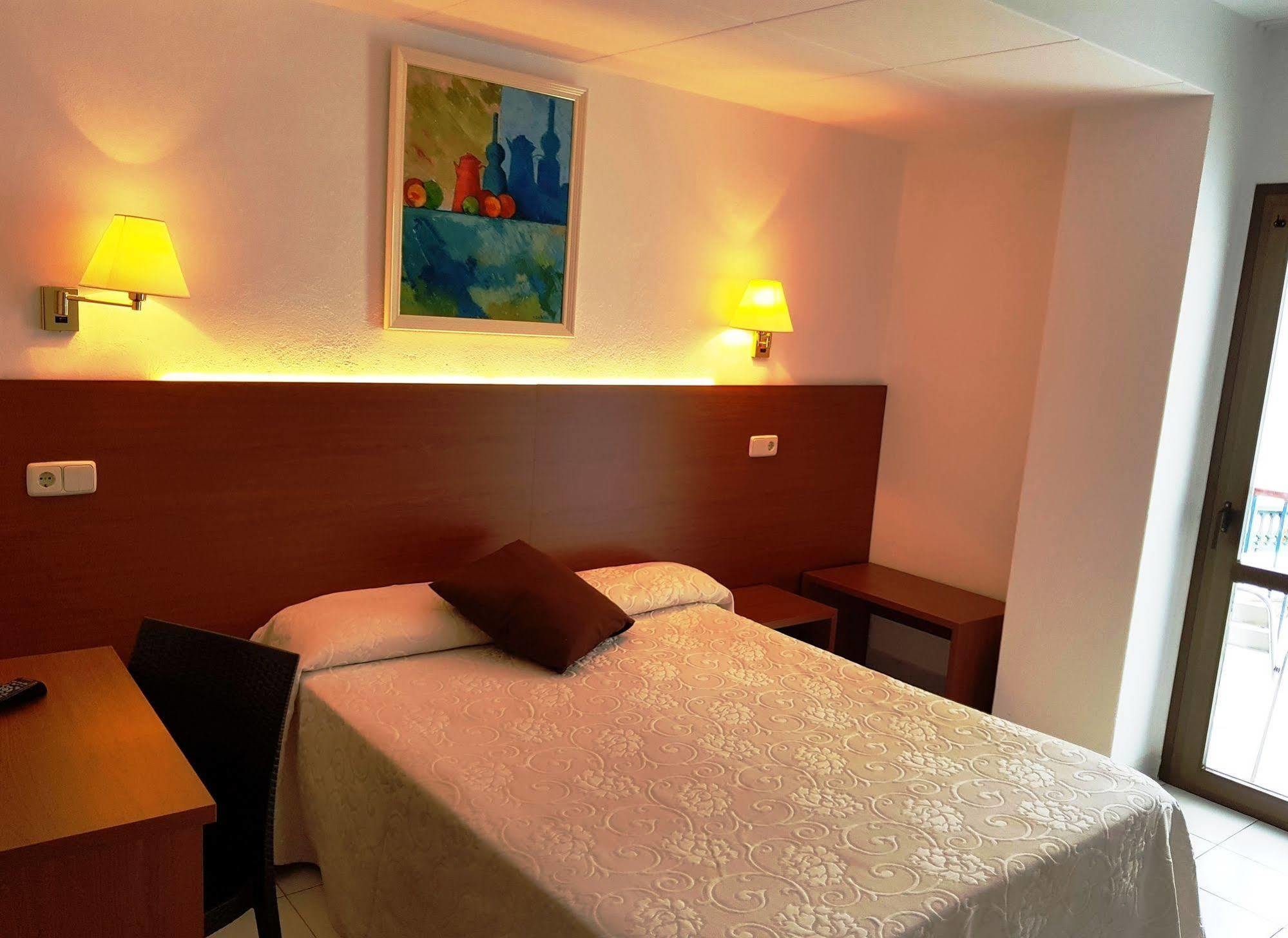 Hotel Sant March Tossa de Mar Kültér fotó